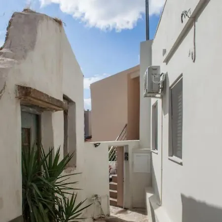 Apartment Newly Reconstructed Flat 107sqm! *