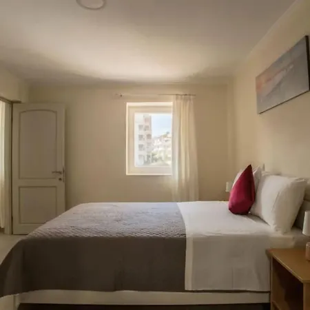 Apartment Newly Reconstructed Flat 107sqm! *
