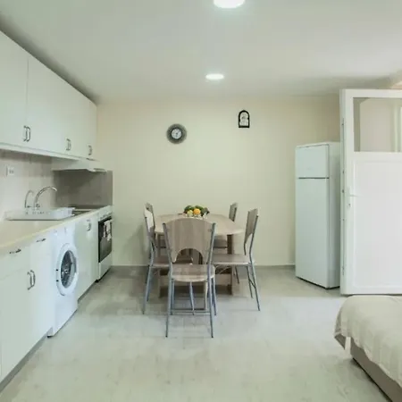 Lägenhet Newly Reconstructed Flat 107sqm! Chania (Crete)